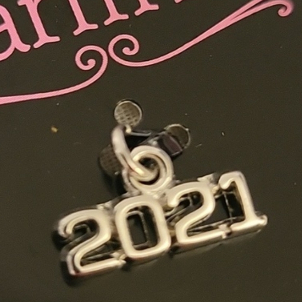 NEW 2021 Silver Metal Charm - Imitation Rhodium